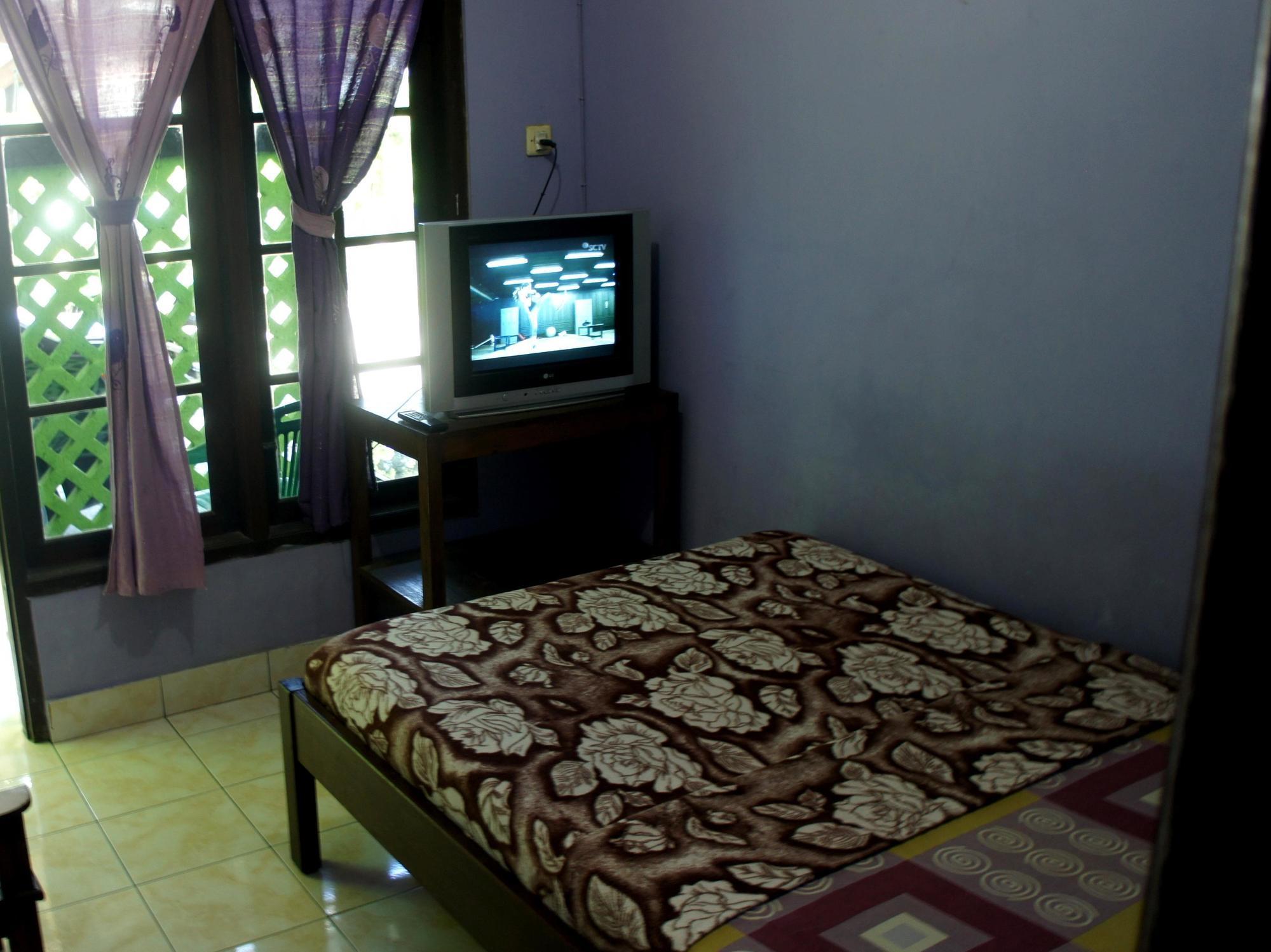 Bayu Murti Homestay 요그야카르타 외부 사진