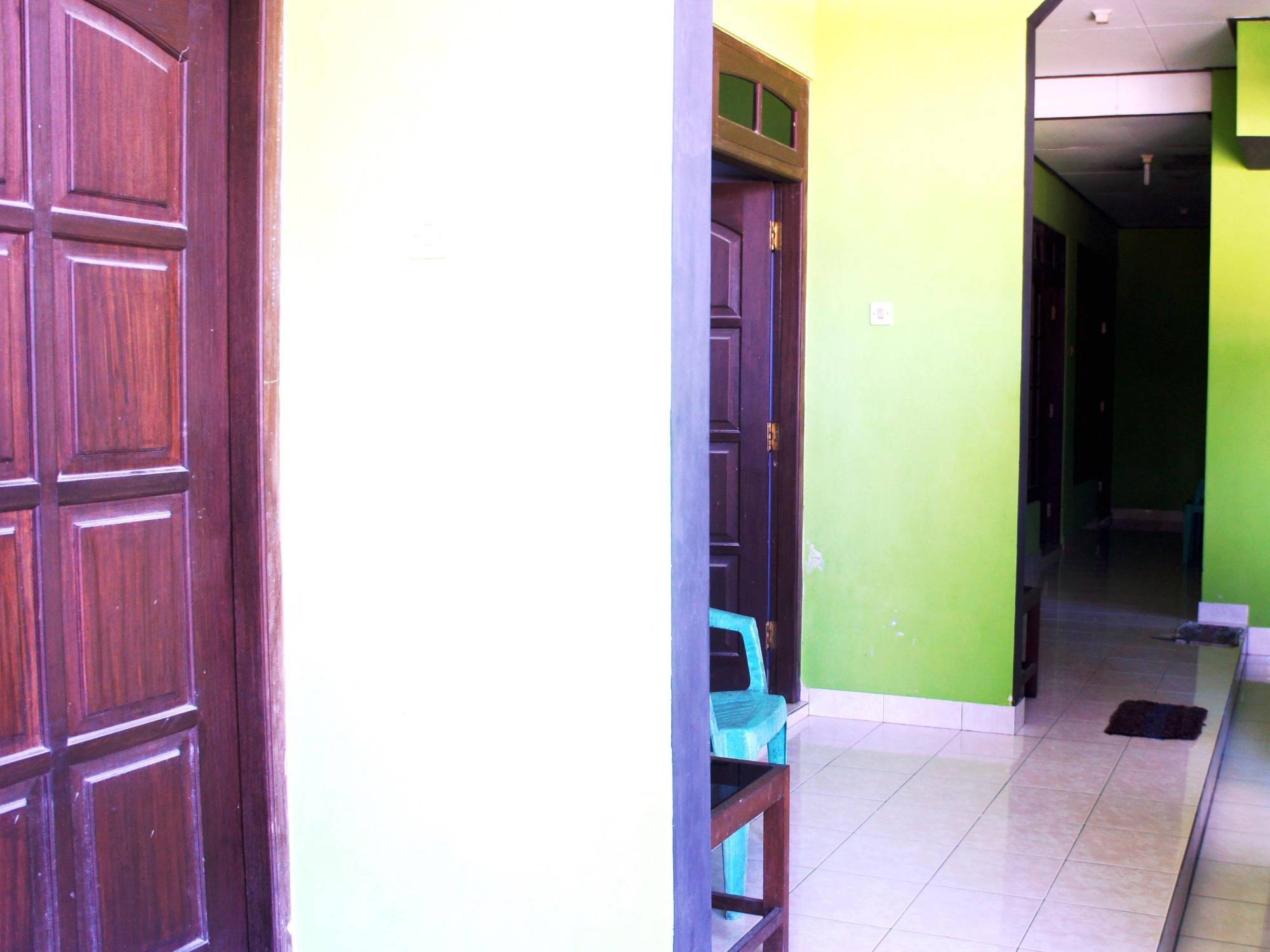 Bayu Murti Homestay 요그야카르타 외부 사진